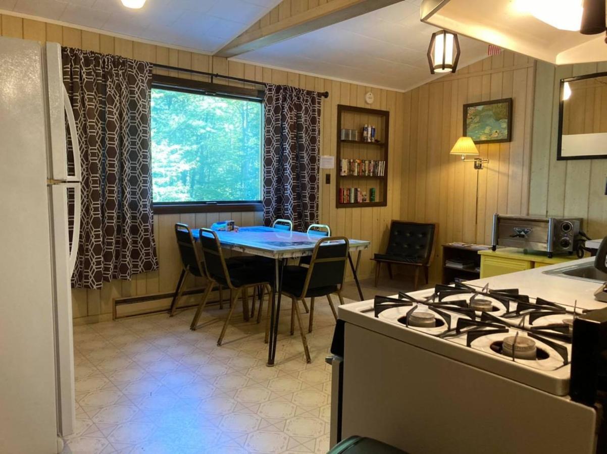 Musky Joe'S Twin Pines Resort New Post Экстерьер фото