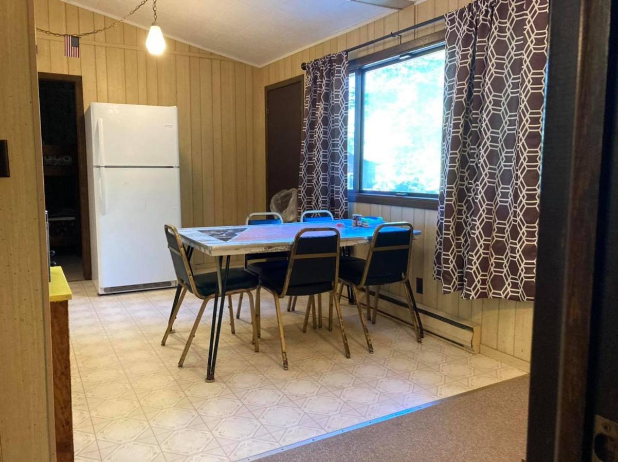 Musky Joe'S Twin Pines Resort New Post Экстерьер фото