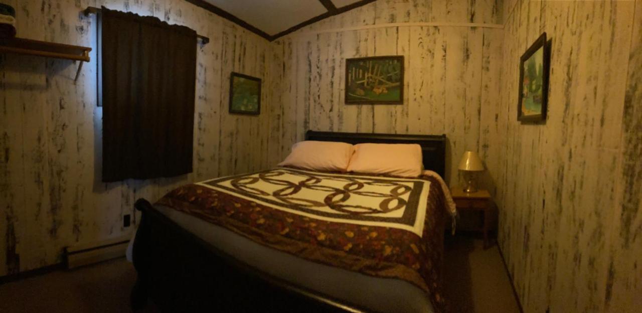 Musky Joe'S Twin Pines Resort New Post Экстерьер фото