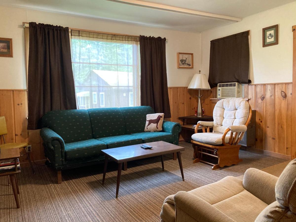 Musky Joe'S Twin Pines Resort New Post Экстерьер фото