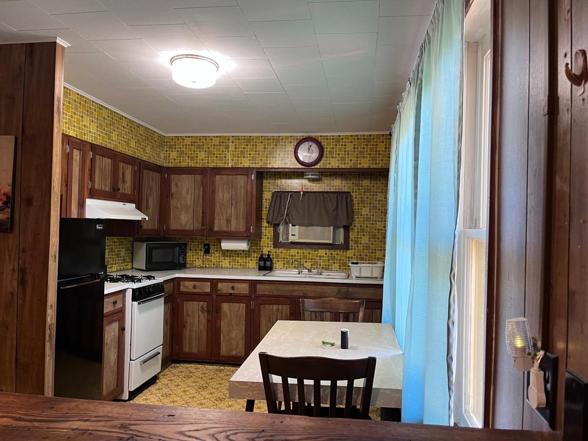 Musky Joe'S Twin Pines Resort New Post Экстерьер фото